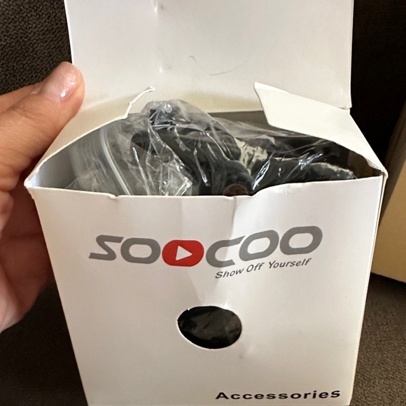 SOOCOO Action Camera Set - Picture 4 of 9